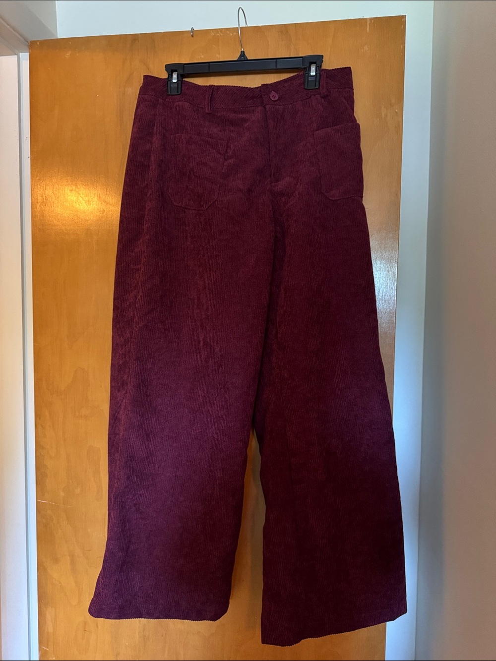 Wide-Leg Corduroy Pants in Deep Burgundy
